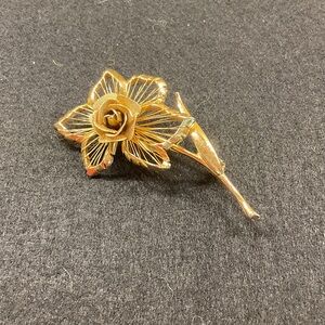 Brooks Gold Rose Brooch